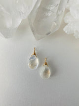 RAINBOW MOONSTONE PEAR BRIOLETTE