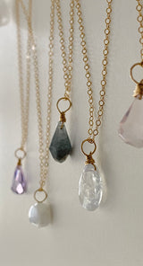 LAVENDER AMETHYST BRIOLETTE DROP