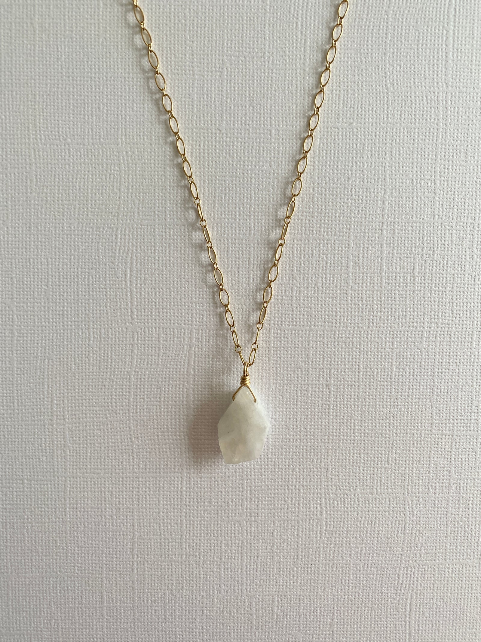 韓国発【TATIANA】Moonstone 8mm Natural Pearl Necklace☆ 韓国発【TATIANA】Moonstone 8mm Natural Pearl Necklace