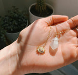 WHITE AURA CRYSTAL NECKLACE